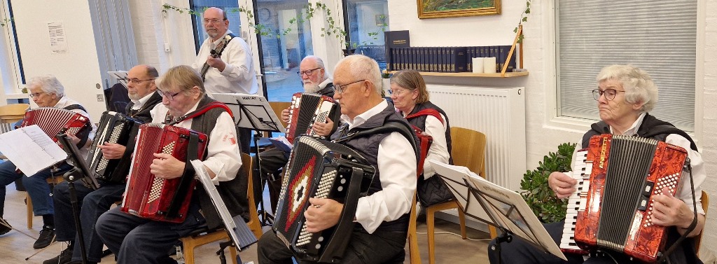 sydmors harmonikalaug nov2025