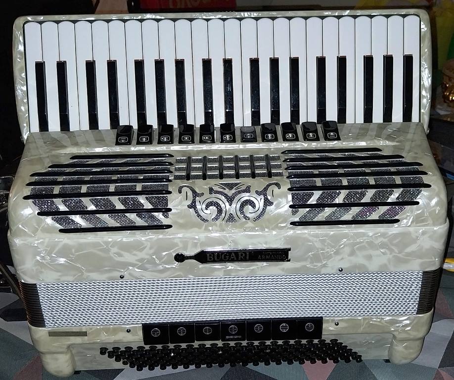 Leif mortensen loegstrup bugari piano2