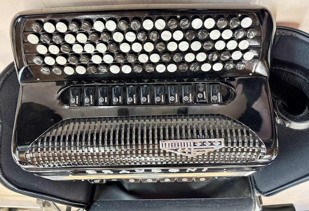 christian boeriths taars brandoni model250 knap3