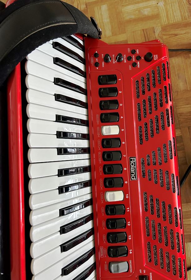 ejvind svendsson graasten roland fr7x piano2